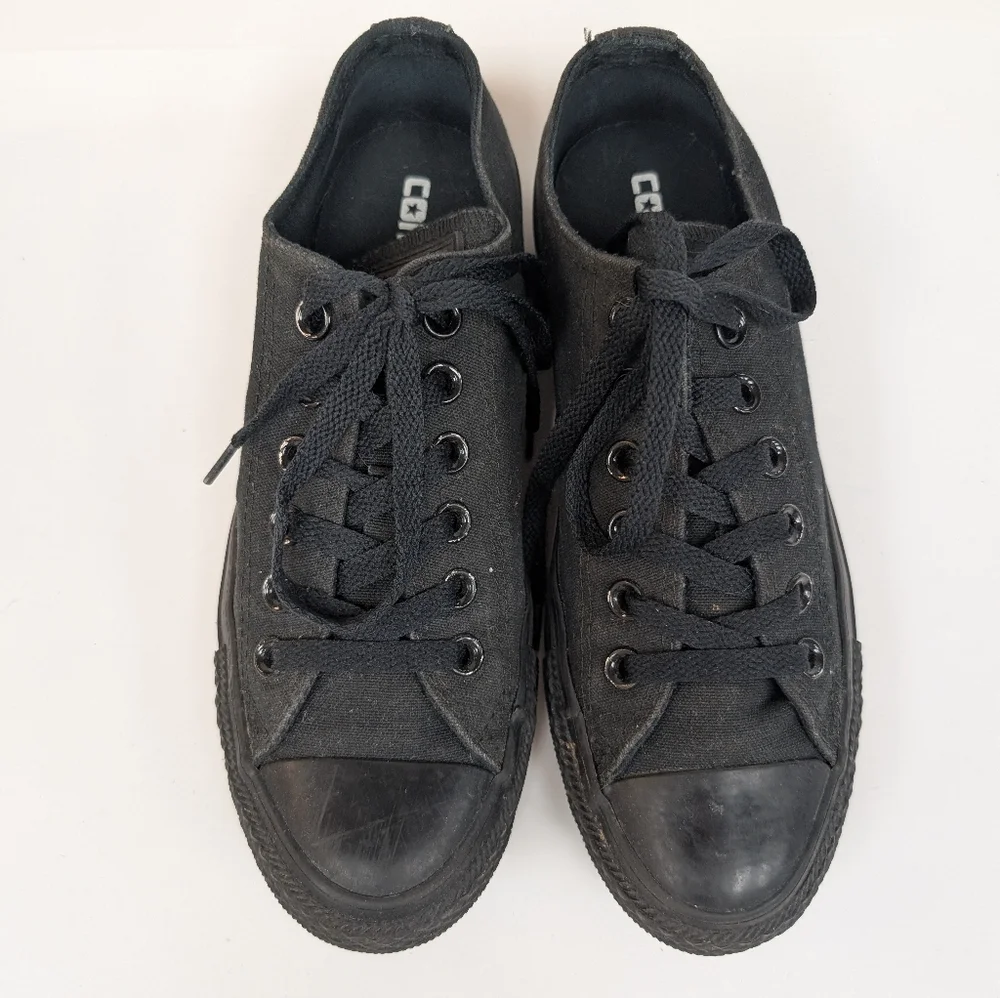 Kids Converse Chuck Taylors Low Rise Black Sneakers Kids Girl Boy Size 5